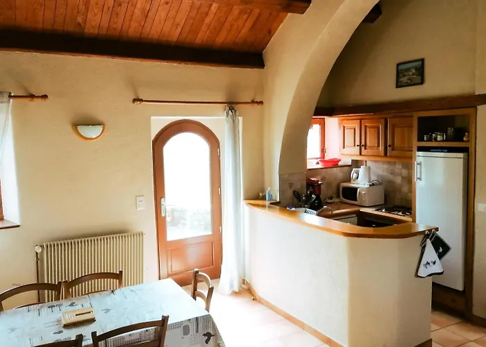בית נופש Maison 5 Personnes A Villeneuve *
